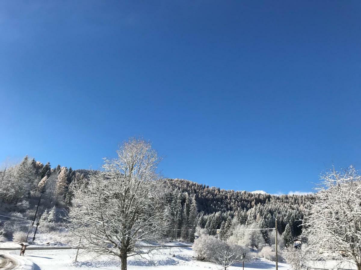 Kapriol Hotell Castello Tesino Eksteriør bilde